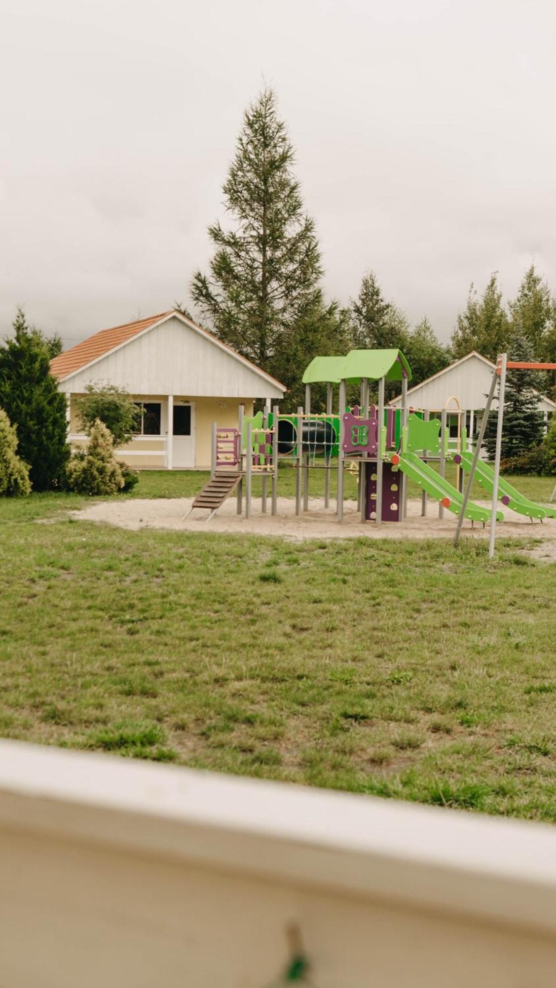 Holiday Park Kacze Stawy Łeba Buitenkant foto